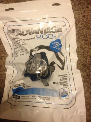 Advantage  200 LS Face Piece With 2 Piece Neck Strap **LOT** : Small,med, &amp;lg