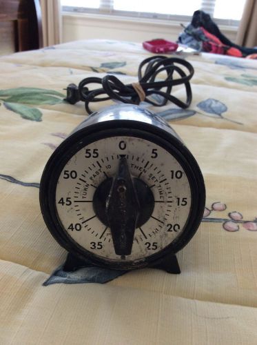 Electric Timer With Automatic Shut Off Switch (RARE)