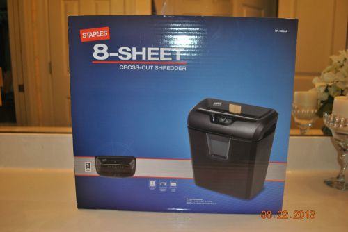Brand new staples 8-sheet cross-cut shredder! new in a box for sale