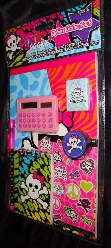 Brand New Pink Cookie Girl&#039;s Skull &amp; Crossbones Desk Accessory Set