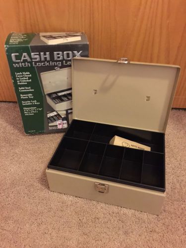 All-Steel Cash Box with Latch Lock 3 7/8&#034; x 11&#034; x7 5/8&#034;
