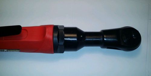 CENTRAL PNEUMATIC EarthQuake 3/8&#034; in. Professional Impacting Air Ratchet Wrench