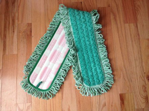 Rubbermaid commercial q438 hygen™ 36&#034; microfiber green dust mop with fringe for sale