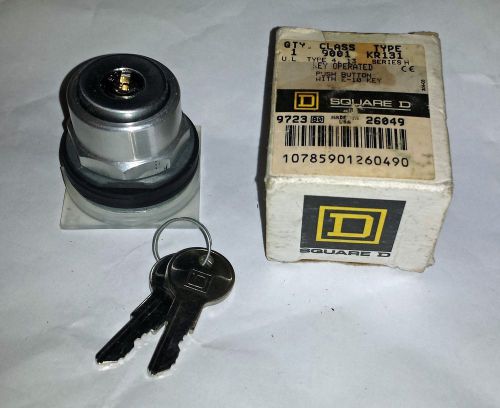 Square D 9001KR131 Key Operated Push Button with Lock &amp; E-10 Key