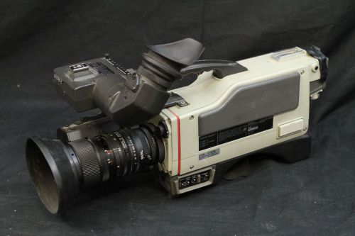 Sony DXC-3000A 3CCD Video Camera w/ Fujinon Cygnus A13x10BMD-D8 - READ!