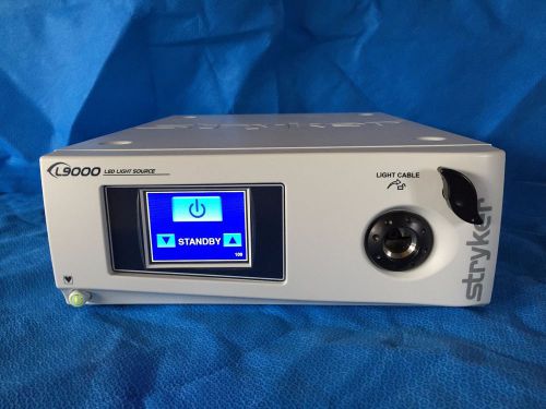 Stryker L9000 LED Light Source 220-210-000 Great Condition!