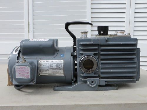 Leybold Trivac D8AC Vacuum Pump Rotary Vane w/ GE General Electric Motor