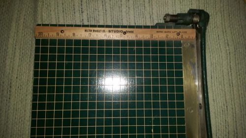 Vtg-milton bradley paper cutter,9 x 9&#034;,good cond,works,Decor,green,metal,wood