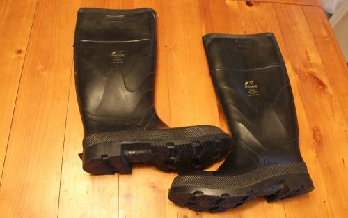 ON GUARD STEEL TOE RUBBER BLACK TALL BOOTS  MENS SIZE 7 FREE SHIPPING
