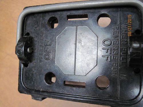 part # 4200 11  60 amp fuse holder pull out
