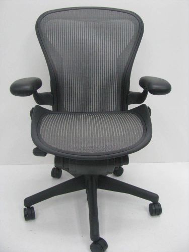 Aeron sz.b ergonomic basic chair in hematite on graphite frame by herman miller for sale