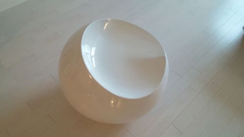 Modern Dewdrop Stool in White