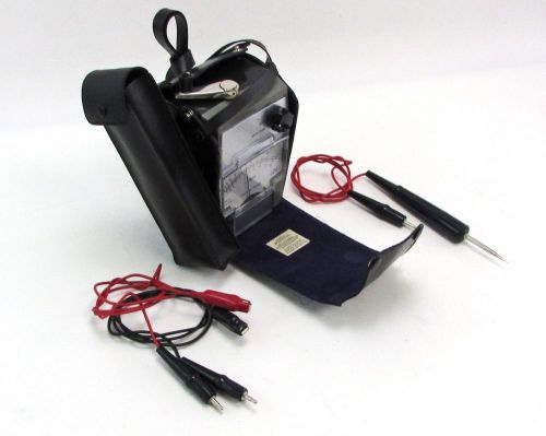 Amprobe AMC-3 Hand Crank Megohm Insulation Test Meter w/ Probes &amp; Case