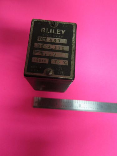 Vintage quartz crystal resonator bliley frequency 9204.373 art type for sale