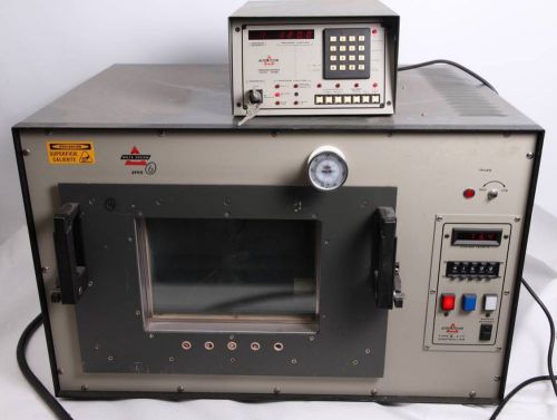 DELTA DESIGN 3900 CN TEMPERATURE CHAMBER CONVECTION OVEN WITH 9386 PROGRAMMER