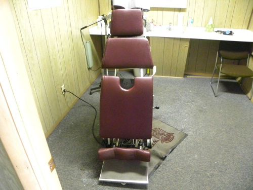 Thompson Drop 220 Porcelain Base Chiropractic Table Refurbished 2014