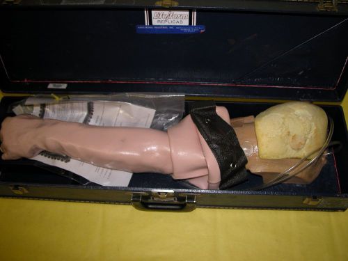 Armstrong Industries Life form Replicas Arm Simulator Blood Pressure IV Training