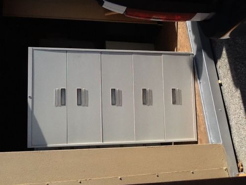 Five draw lateral file cabinet