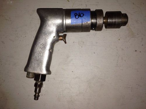 Chicago Pneumatic Size 3017 0 2700 RPM Drill With Jacobs 1/4&#034; Chuck