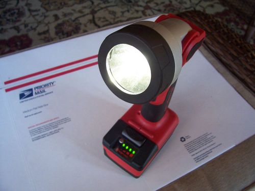 New Snap ON 300 Lumen Rechargeable 18V LED Dual Work Light