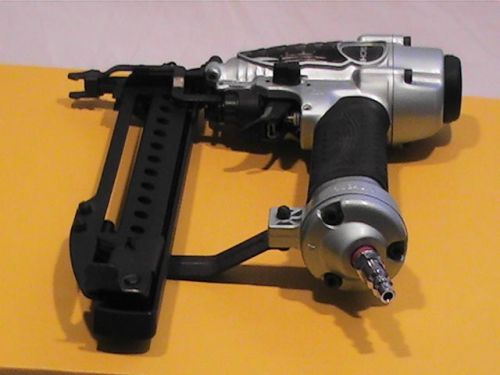 Hitachi Stapler /  1 - 1/2 inch / N 3804AB3(S) / used