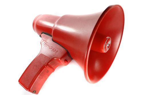 Federal Signal Red Megaphone / Bullhorn / Voice Gun - A12SA