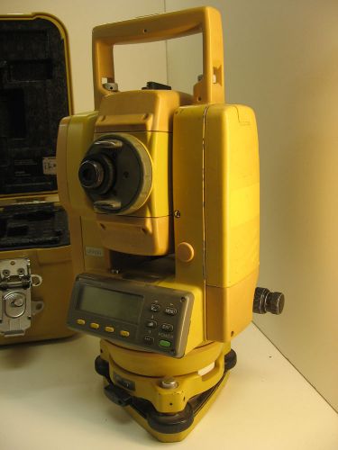 TOPCON GTS-212 TOTAL STATION FOR SURVEYING ONE MONTH WARRANTY