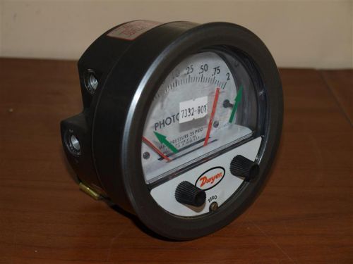 Dwyer Photohelic Series 3000MR Pressure Switch