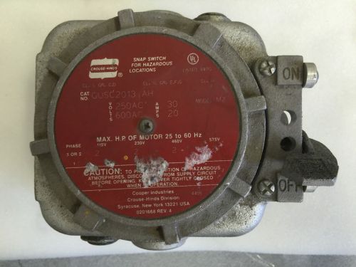 CROUSE HINDS GUSC2052AH 3/4&#039;&#039; EXPLOSION PROOF ENCLOSURE W/ SNAP SWITCH GUSC