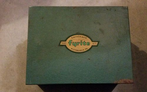 Vintage Bacharach Fyrite Test Kit Fire Efficiency Finder metal tin case