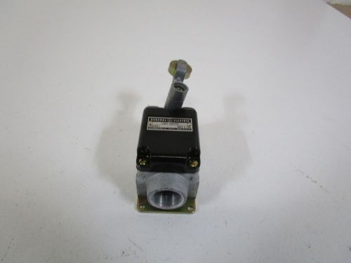 GENERAL ELECTRIC LIMIT SWITCH CR9440J1A1 *USED*