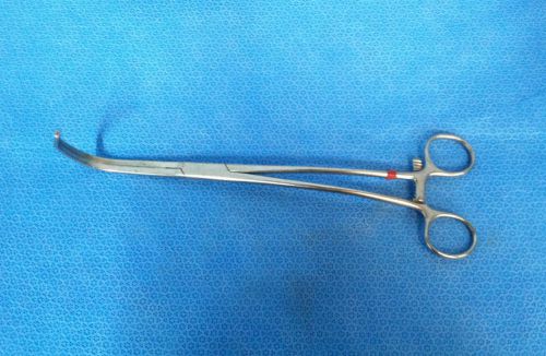 V. Mueller CH-6446 Cooley Aorta Clamps
