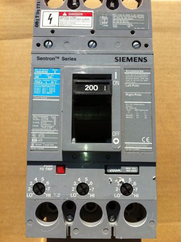 Siemens Circuit Breaker 200 amp 600V, 3 pole  #1465
