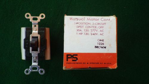 1228 New pass &amp; Seymour manual controller 30amp/2hp 120/277V 3 position switch