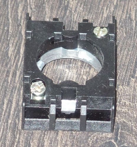 Lovato 8LM2TAU120 Mounting adapter