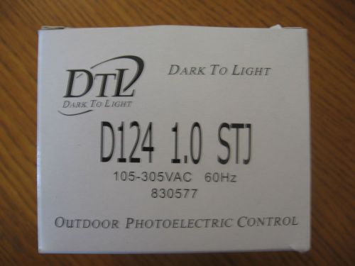 NEW DTL Dark to Light Outdoor Photoelectric Control  D124-1.0-STJ