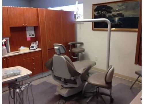 Marus Dental Cabinets: 3 12 O&#039;Clock Cabinets and 2 Island Cabinets - I can ship