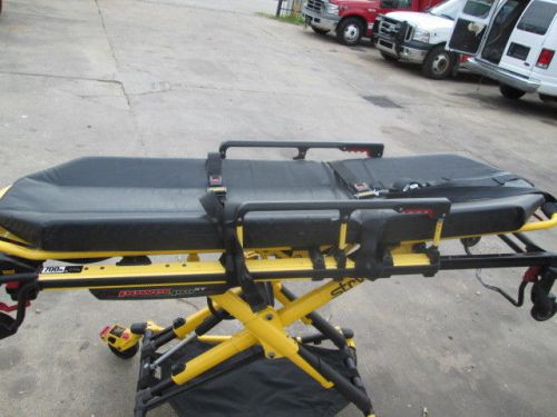08 STRYKER STRETCHER POWER PRO XT CAPACITY 700LB IN GREAT CONDITION