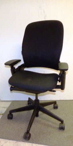 STEELCASE LEAP CHAIR BLACK PRE-OWNED