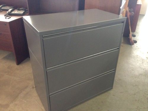 **3 DRAWER LATERAL SIZE FILE CABINET by HERMAN MILLER MERIDIAN w/LOCK&amp;KEY 36&#034;W**