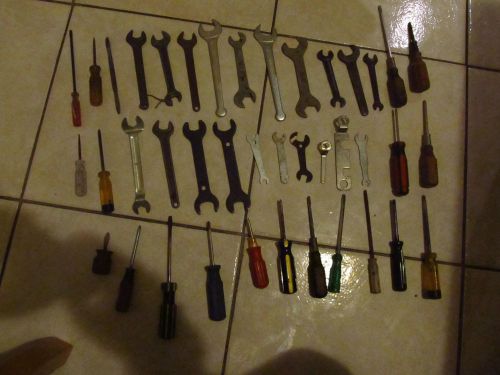 40 pc tool kit..20 wrenches and 20 assorted screwdivers-used but good!