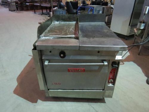 Vulcan Gas Grill 17&#034;, French Top Stove 17&#034;, Stove Has Full Size Convection Oven