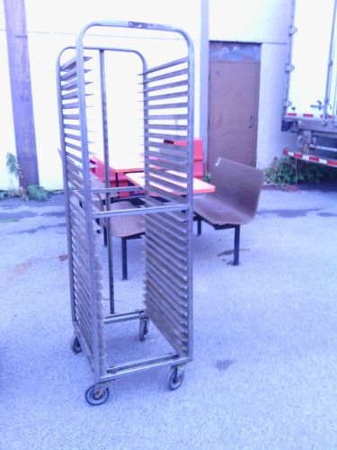 Stainless Steel 30 Row / Slide 18&#034; x 26&#034; Full Sheet Pan Bakery Rack Oven Cart