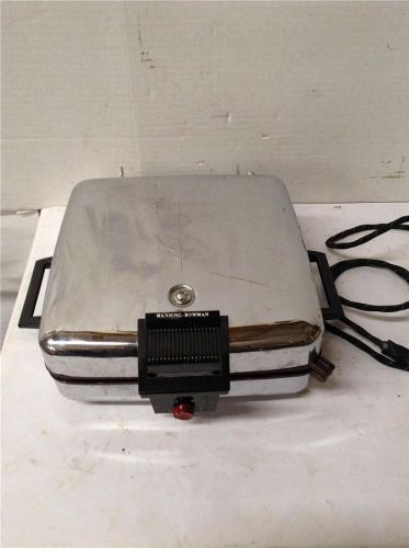 Manning-Bowman Art Deco Square Waffle Maker. Model 37505.