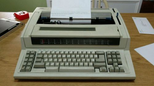 IBM Wheelwriter 2500 by lexmark