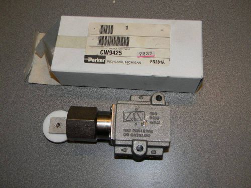 Parker cw9425 1/4&#034; roller cam valve new in box for sale