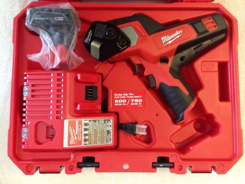 New Milwaukee 2472-21XC M12 Red Lithium Ion 12V 600 MCM Cable Cutter With Case