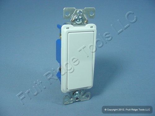 Cooper White Decorator Rocker Wall Light Switch Control 4-WAY 15A 120/277V 7504W