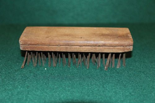 Vintage Hand Held Wood &amp; Wire Groomers Brush Heavy Duty