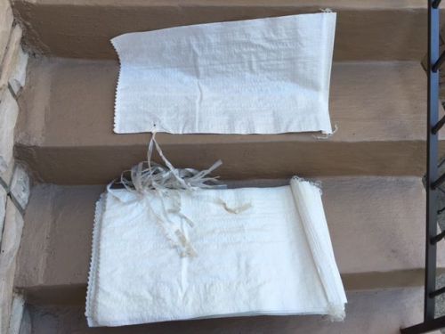 White sandbags 14&#034; x 26&#034; woven poly - 1 bid = 10 bags - free ship w/3 or more for sale